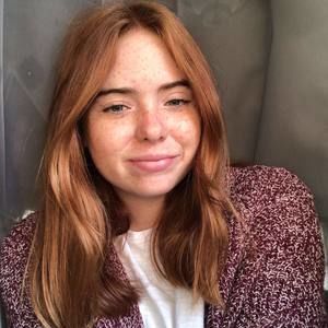 Meet your Posher, Courtney